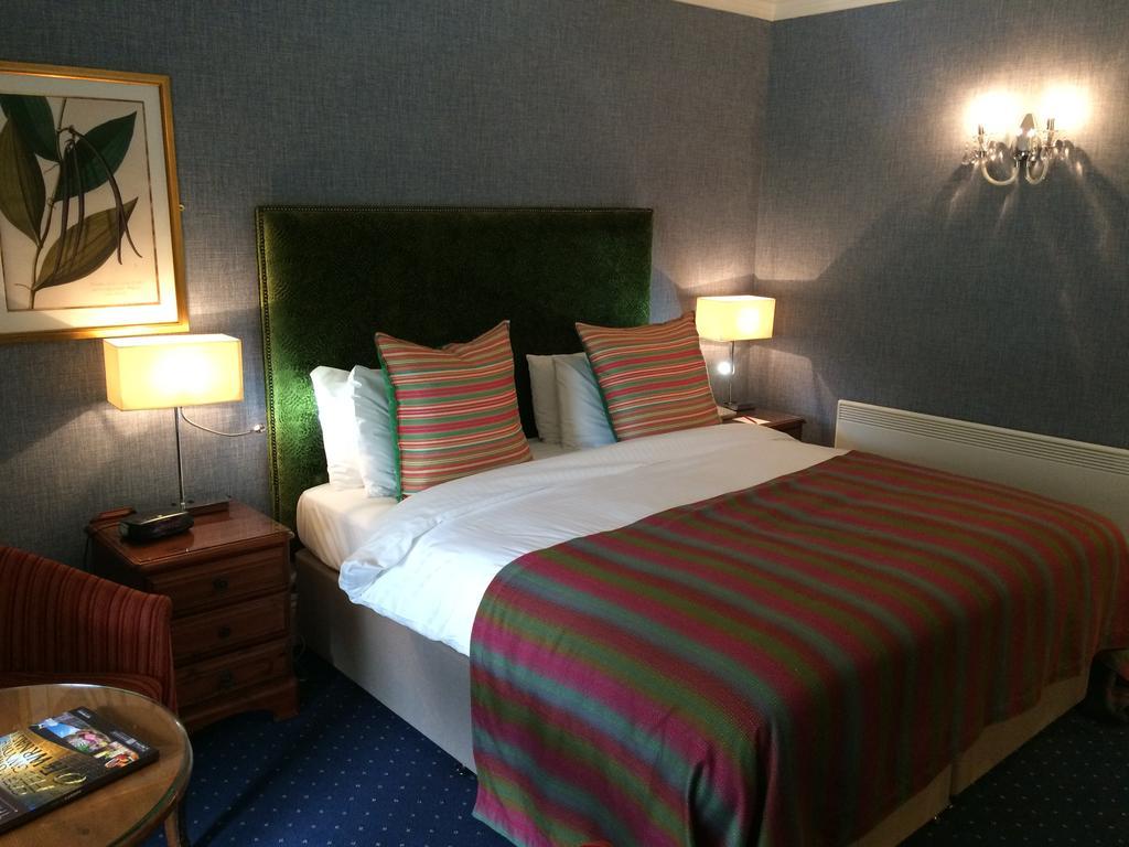 New House Country Hotel Cardiff Exteriér fotografie