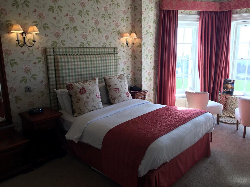 New House Country Hotel Cardiff Exteriér fotografie
